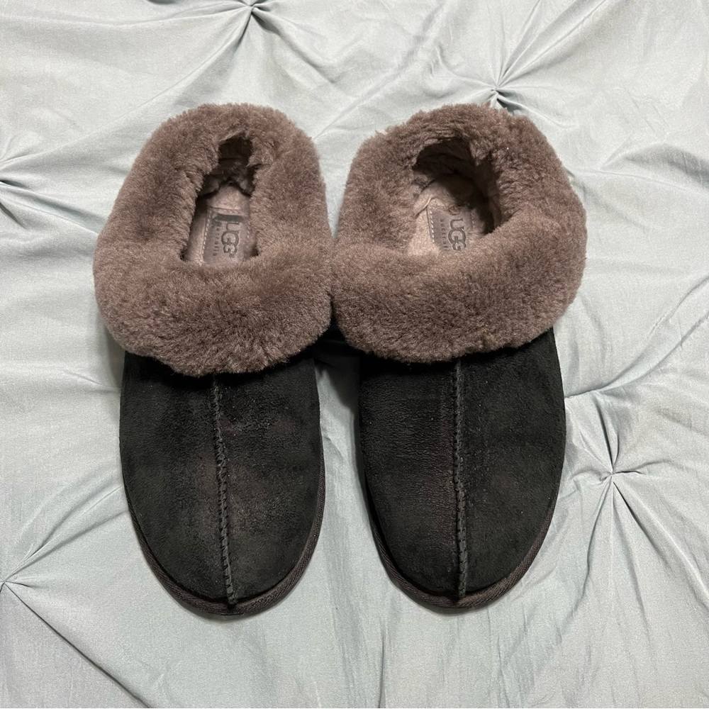 UGG Women's Slippers 7